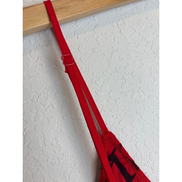 NWT Zara Red & Black Ruched Bodysuit Spaghetti Strap Abstract Print Size M - Picture 7 of 10